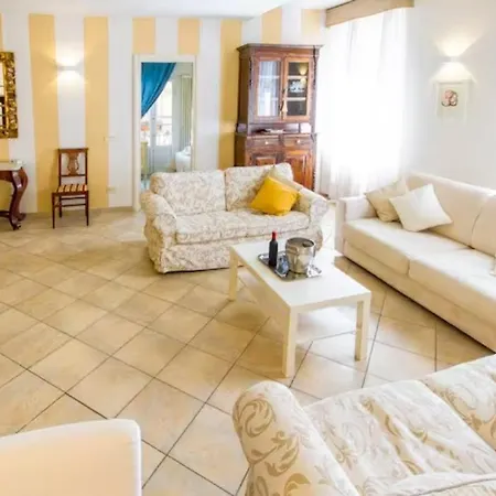Borgo Apostoli Apartamento *