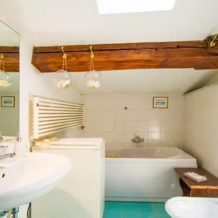Apartamento Borgo Apostoli