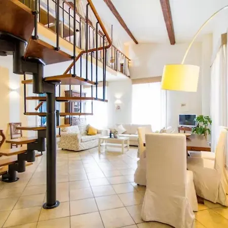 Apartamento Borgo Apostoli *